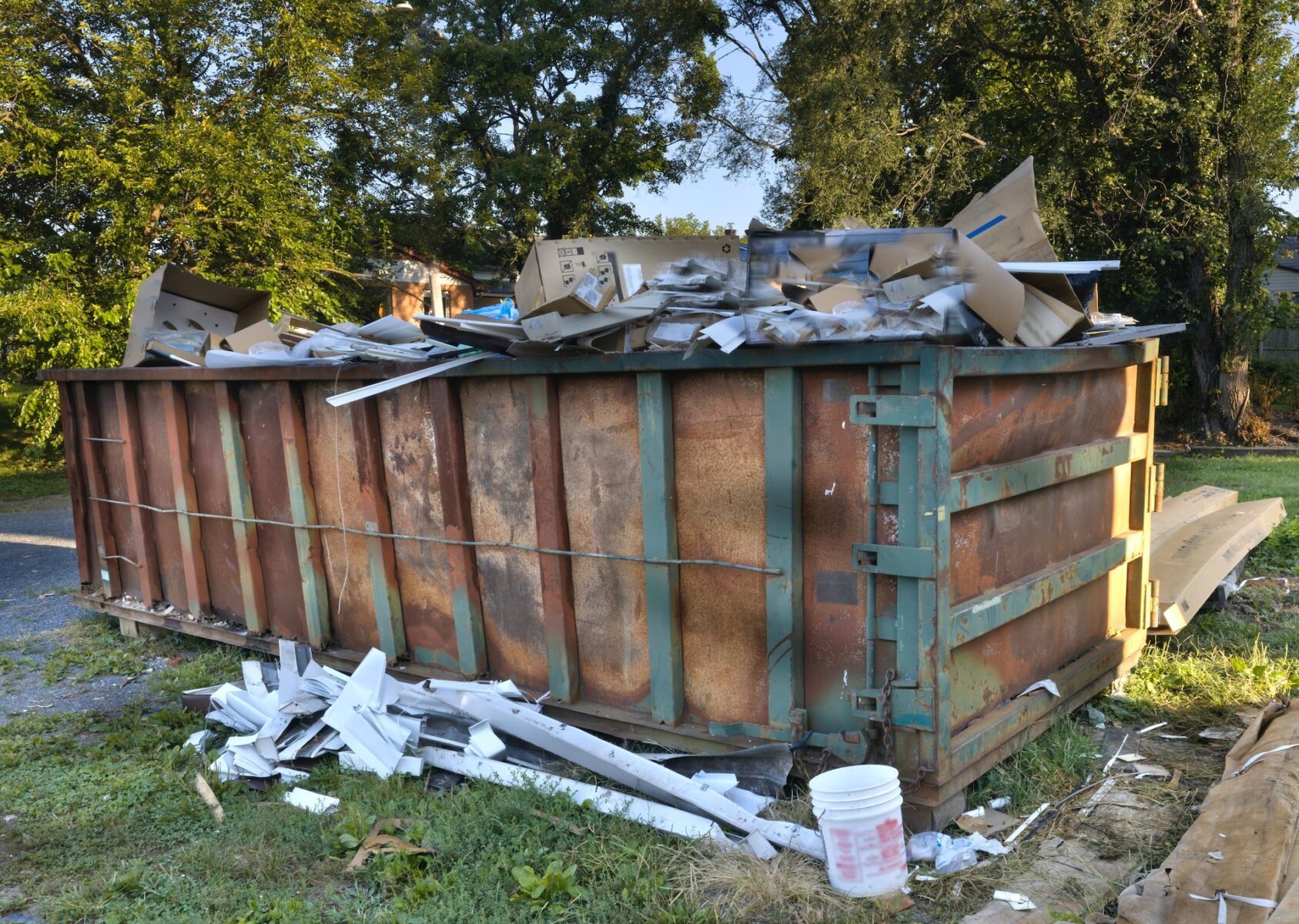 Here’s What You Need To Know About Dumpster Rentals