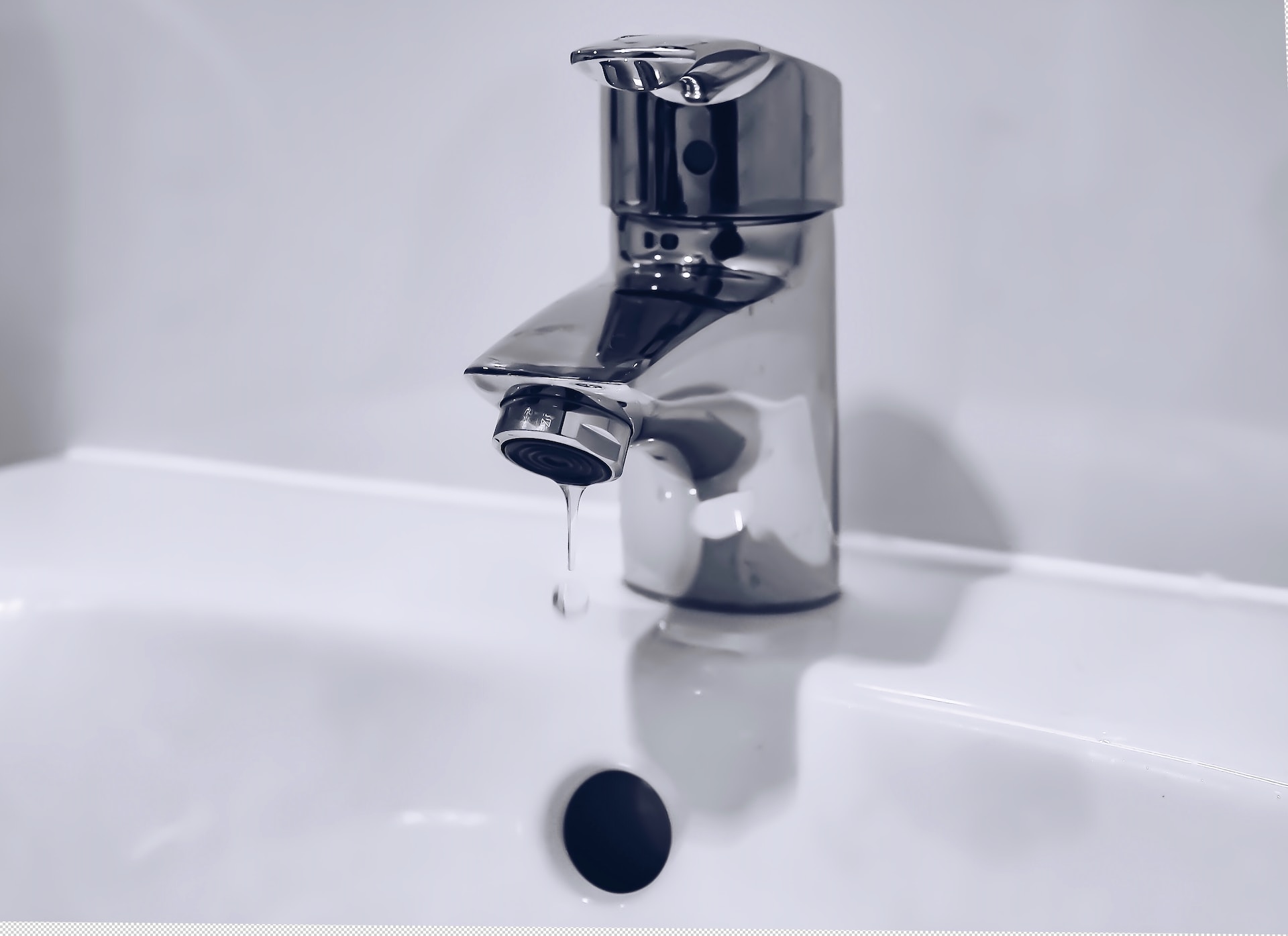 How To Find a Water Leak: A Guide to Plumbing Services