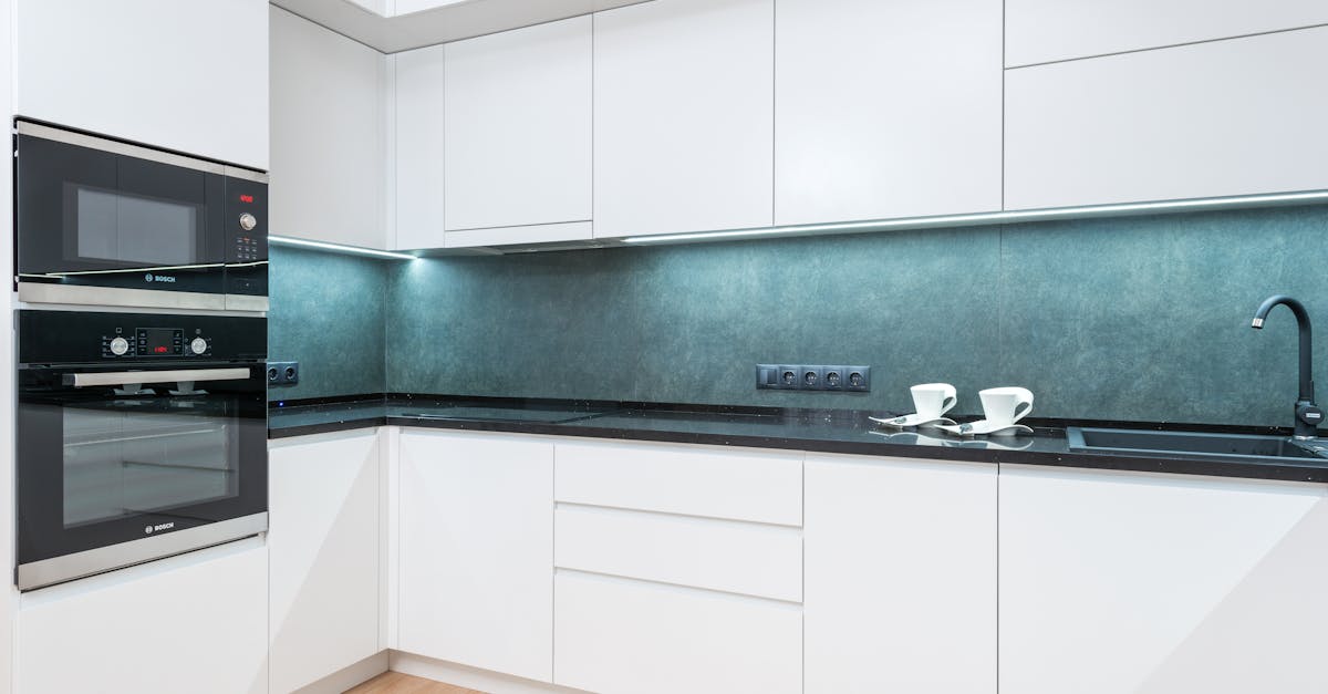 How Do You Clean a Microwave? Simple Steps for a Sparkling Clean